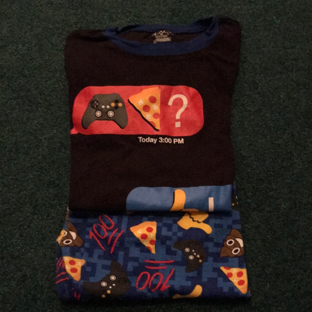 Boys size 14 pajamas